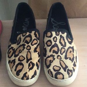 Cheetah fur ballet sneakers flats